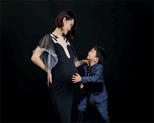 戚薇与李承铉美国完婚被曝已唐雪助孕一两个月：